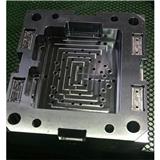 塑膠模具加工廠使用脫模劑時要注意什么?
