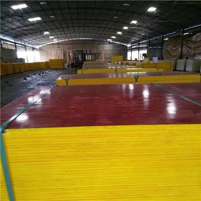广西建筑模板红模板切边中