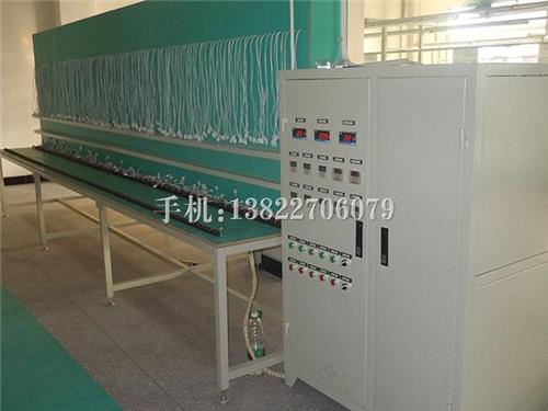 LED投光灯老化架