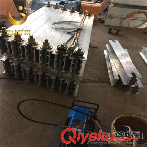 宇成ZLJ-1000×830膠帶硫化接頭機安裝拆卸方便