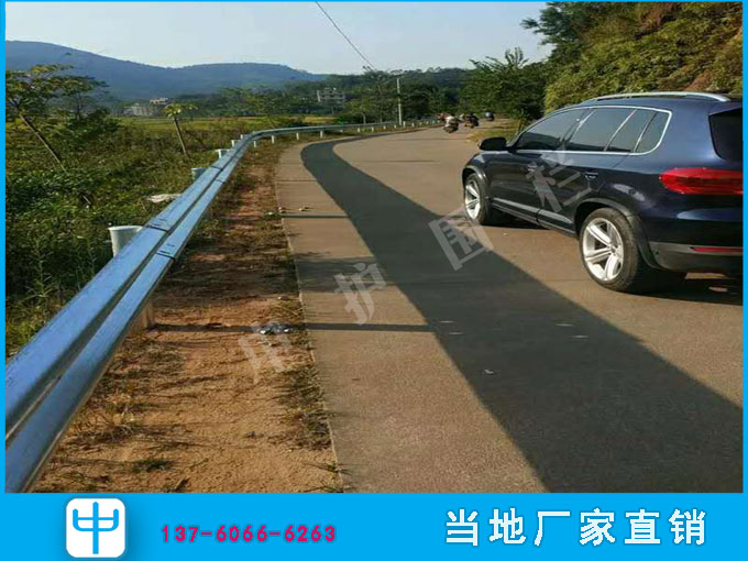 河源波形护栏板批发 山间公路安全防护栏安装项目