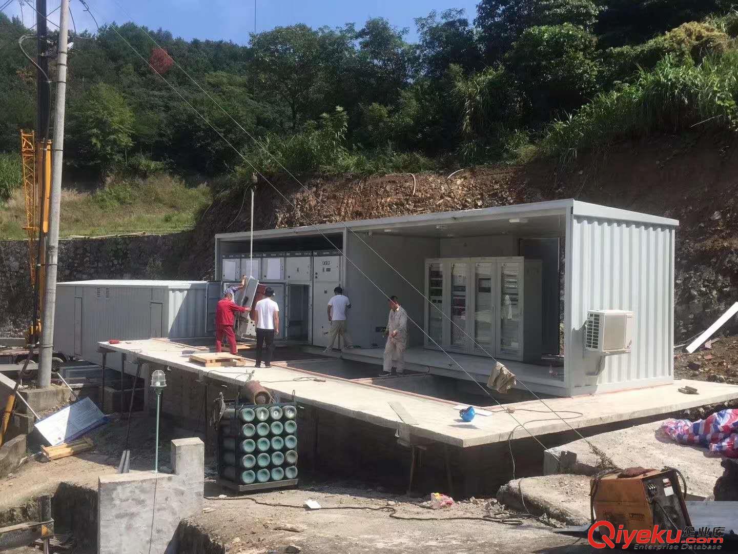 開關(guān)柜預(yù)制艙廠家加工定制光伏預(yù)制艙變電站