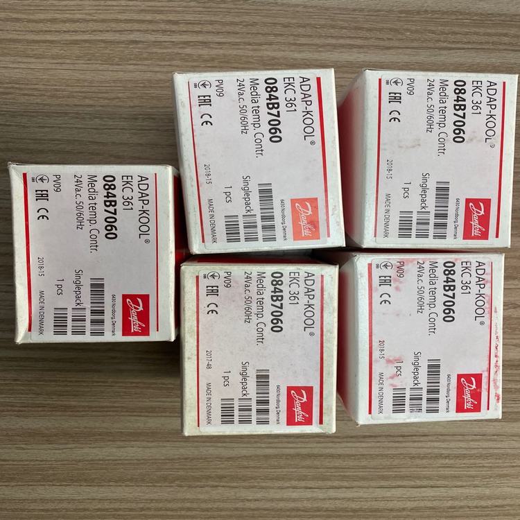 丹佛斯EKC361-084B7060溫度控制（調(diào)節(jié)）器原始圖片3