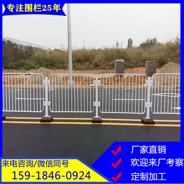 珠海施工鐵馬護欄 市政道路圍欄 汕頭工程施工護欄現(xiàn)貨原始圖片2