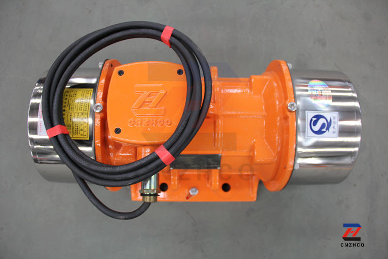 石油和天然氣工業(yè)振動器 振動篩用工業(yè)隔爆型振動源電機