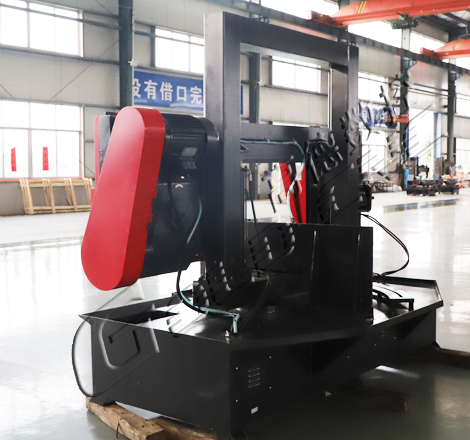 GB4250X金屬帶鋸床，線軌導向，運行平穩