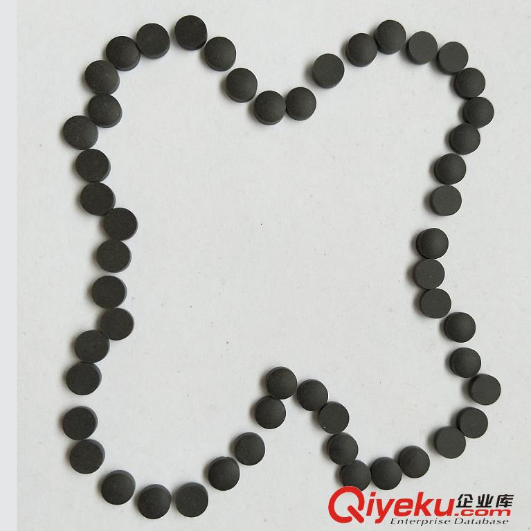 標(biāo)峪廠家批發(fā)黑色小磁片 負(fù)離子陶瓷片5mm 量大優(yōu)惠原始圖片2