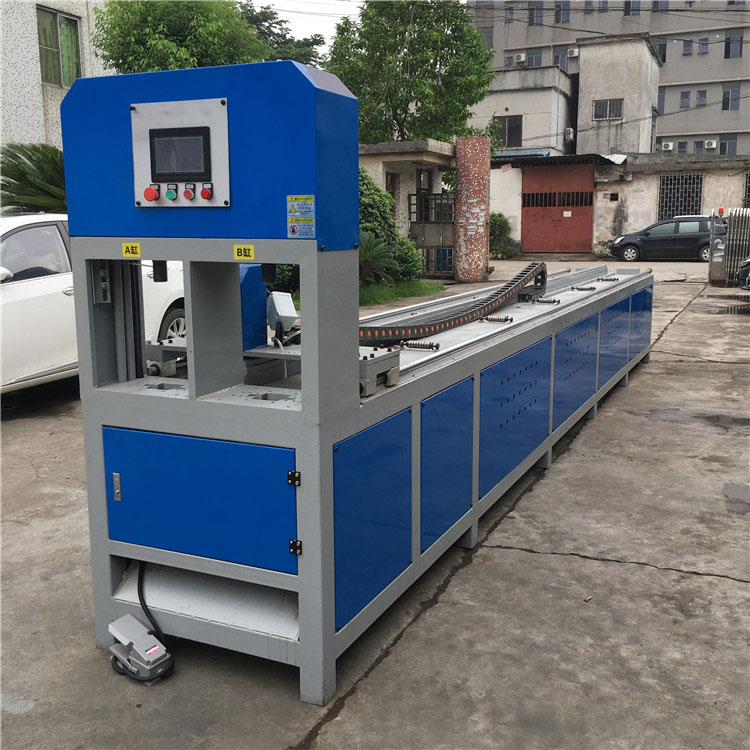 角鐵方管沖孔下料機 金屬管材開月牙口機 樓梯扶手貨架管沖孔