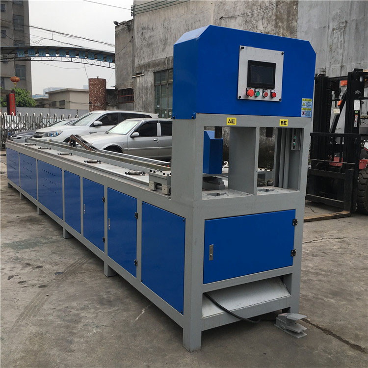 數(shù)控方管不銹鋼沖孔機 自動方管下料機角鐵打孔機
