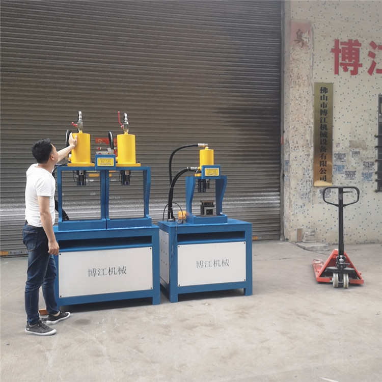 樓梯扶手液壓沖孔機 角鋼沖孔切斷機 方管圓管護欄液壓沖斷打孔機